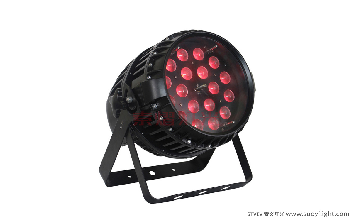 Canada18*10W LED Zoom Waterproof Par Light manufacturer